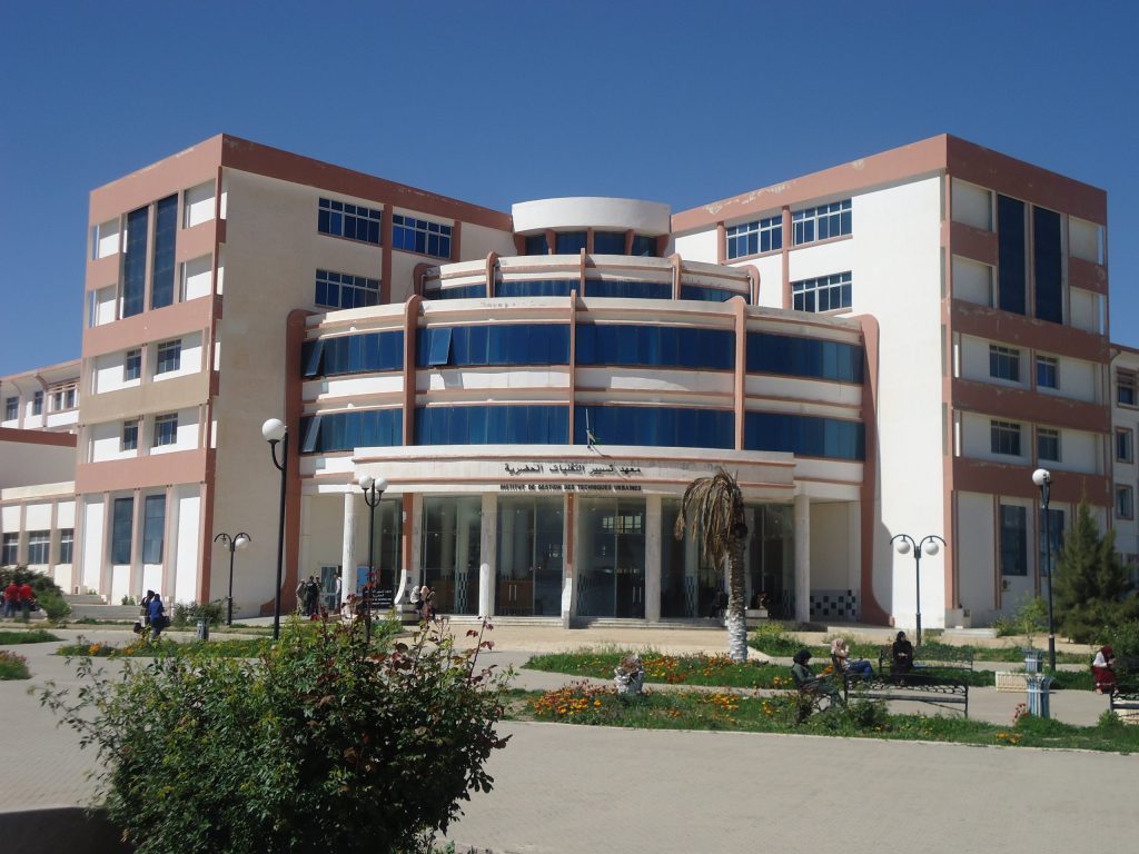 الترشح للماستر 1 فئة 80 في المئة - université constantine3 salah boubnider